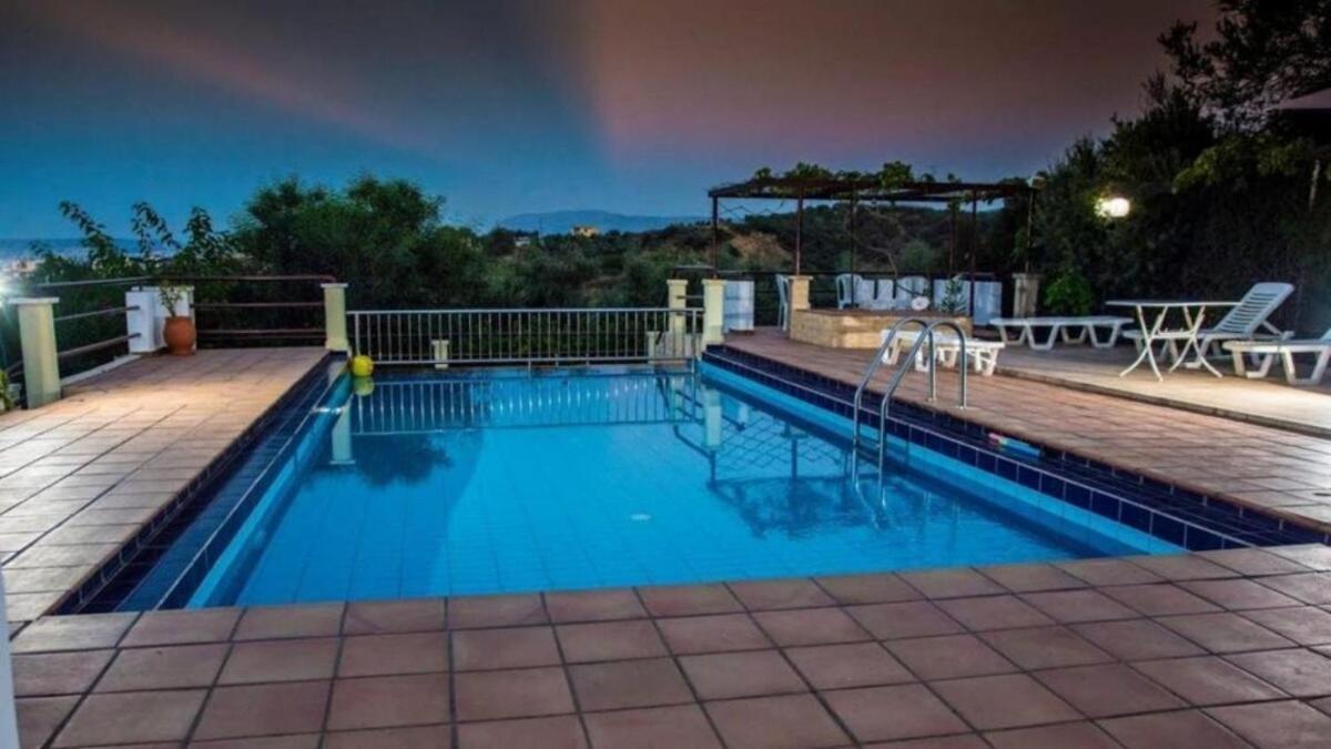 Cretan Castle Villas Chania  ภายนอก รูปภาพ